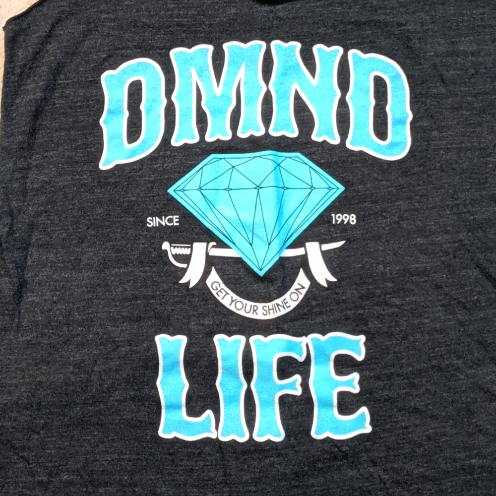 Diamond Life Tank - Picture 2 of 3